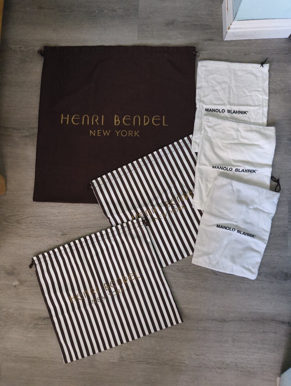 Lot Of 6 ~ 3 Manolo Blahnik Dust Bags 2 Henri Bendel Dust Bags 1 XL HB Bag *flaw